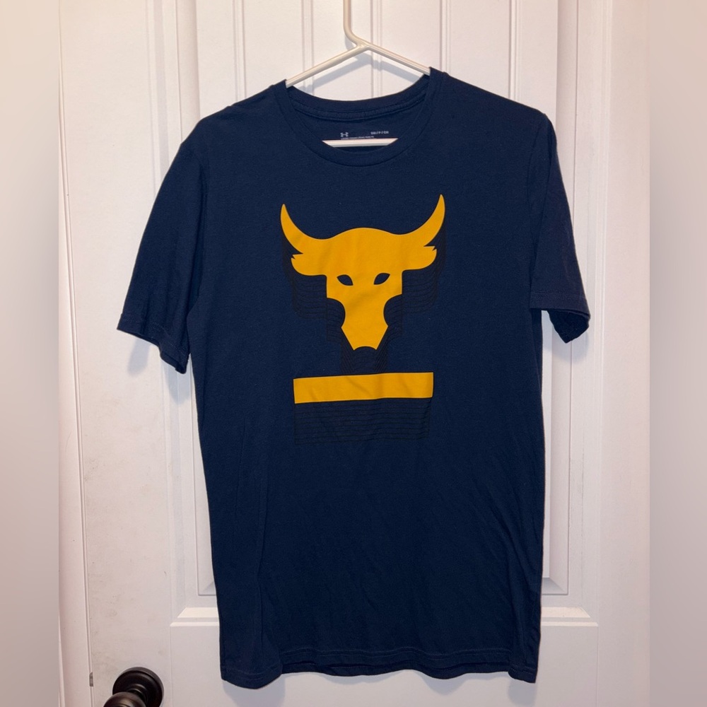 Under Armour Men's Dark Blue T-Shirt with Yellow Bull Graphic - Size Small